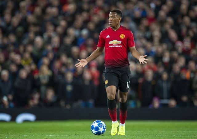  弗里克变阵成功南大王重回榜首  